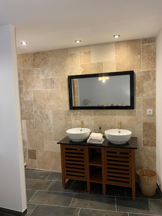 Malaucène La Bonbonniere Gite De Charme Avec Jacuzzi מראה חיצוני תמונה
