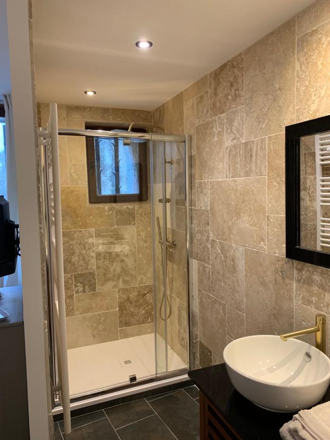 Malaucène La Bonbonniere Gite De Charme Avec Jacuzzi מראה חיצוני תמונה