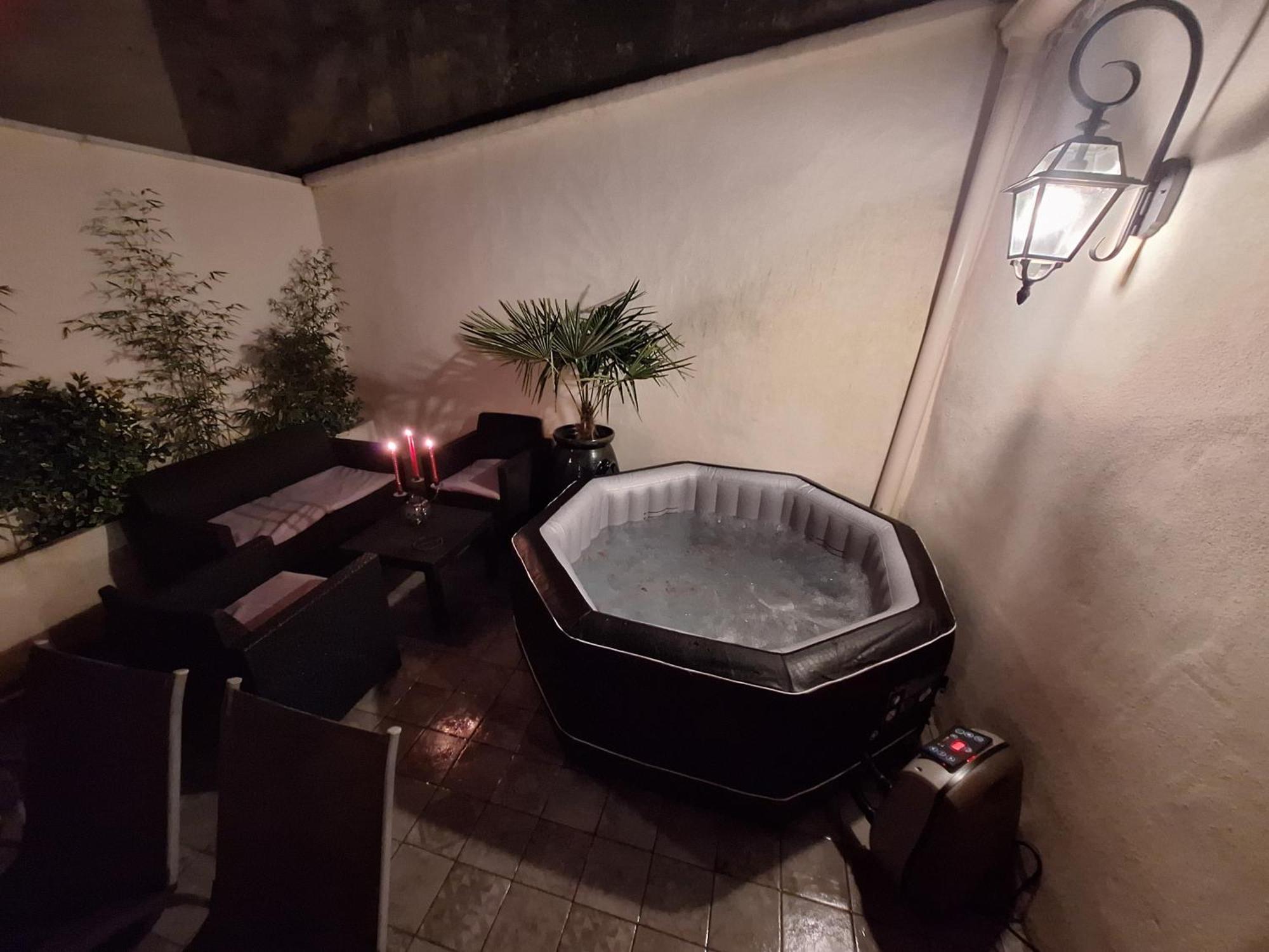 Malaucène La Bonbonniere Gite De Charme Avec Jacuzzi מראה חיצוני תמונה